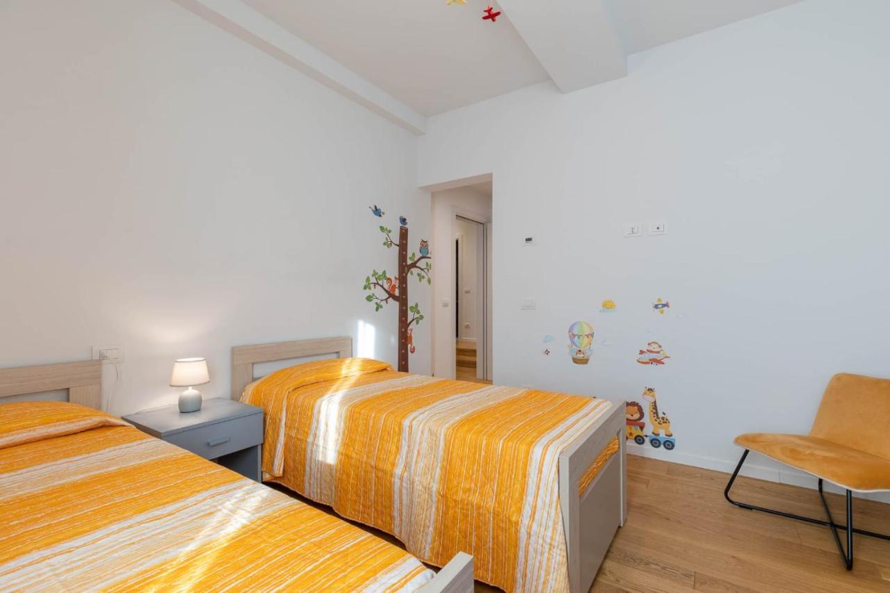 Siena Historic Center Stylish Flat With Balcony! Apartment Exterior photo